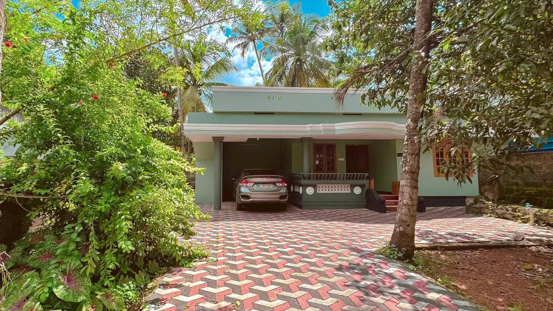 Souparnika Homestay Varkala